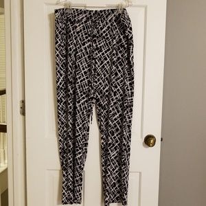 Black and white pants